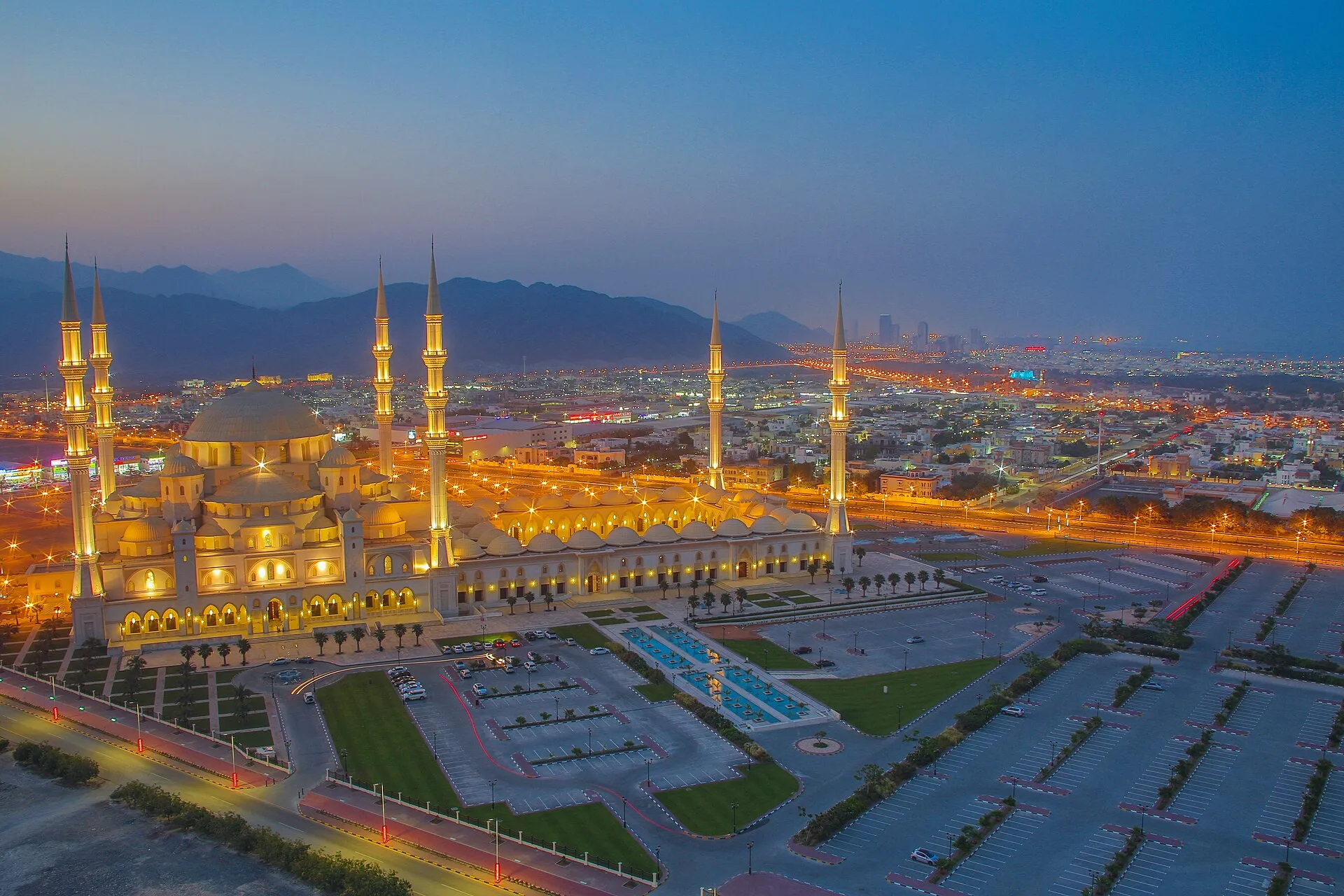 Sheikh Zayed Mosque, Fujairah, Fujairah